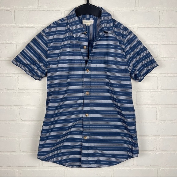 Tucker + Tate Other - Tucker + Tate Short sleeve button down shirt blue white stripe size Large 10/12